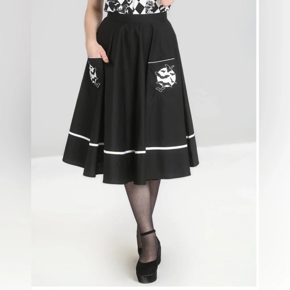 Hell Bunny Bat Swing Skirt Black White Goth Rockabilly Pinup 1950s Pockets Sz S - Picture 5 of 8